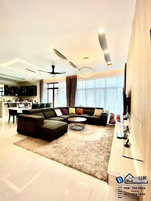 Batu Ferringhi Luxurious Modern Designed 5Br House 빌라